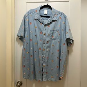 Disney Parks 2XL Lion King chambray button up shirt